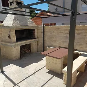 https://apartment-lovmar.hotelinzadar.com